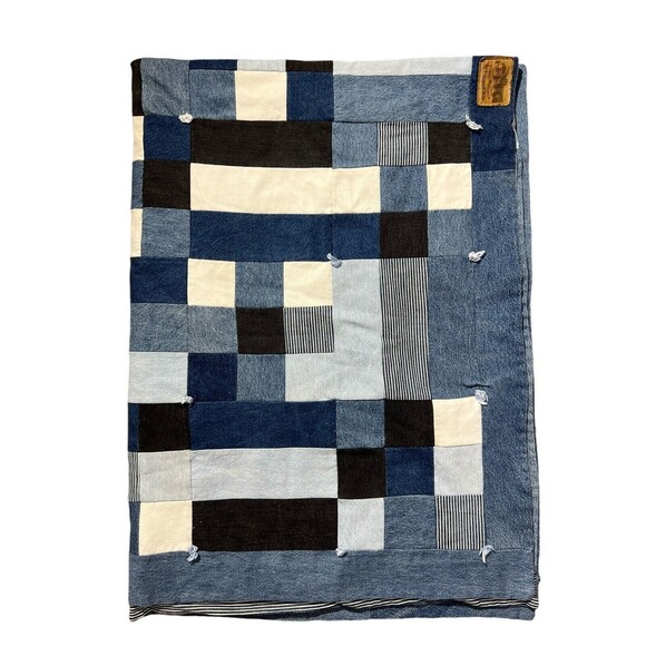 Vtg Levi Blanket Patchwork Jeans Blanket Upcycled Custom ONE OF A KIND - Picture 4 of 16